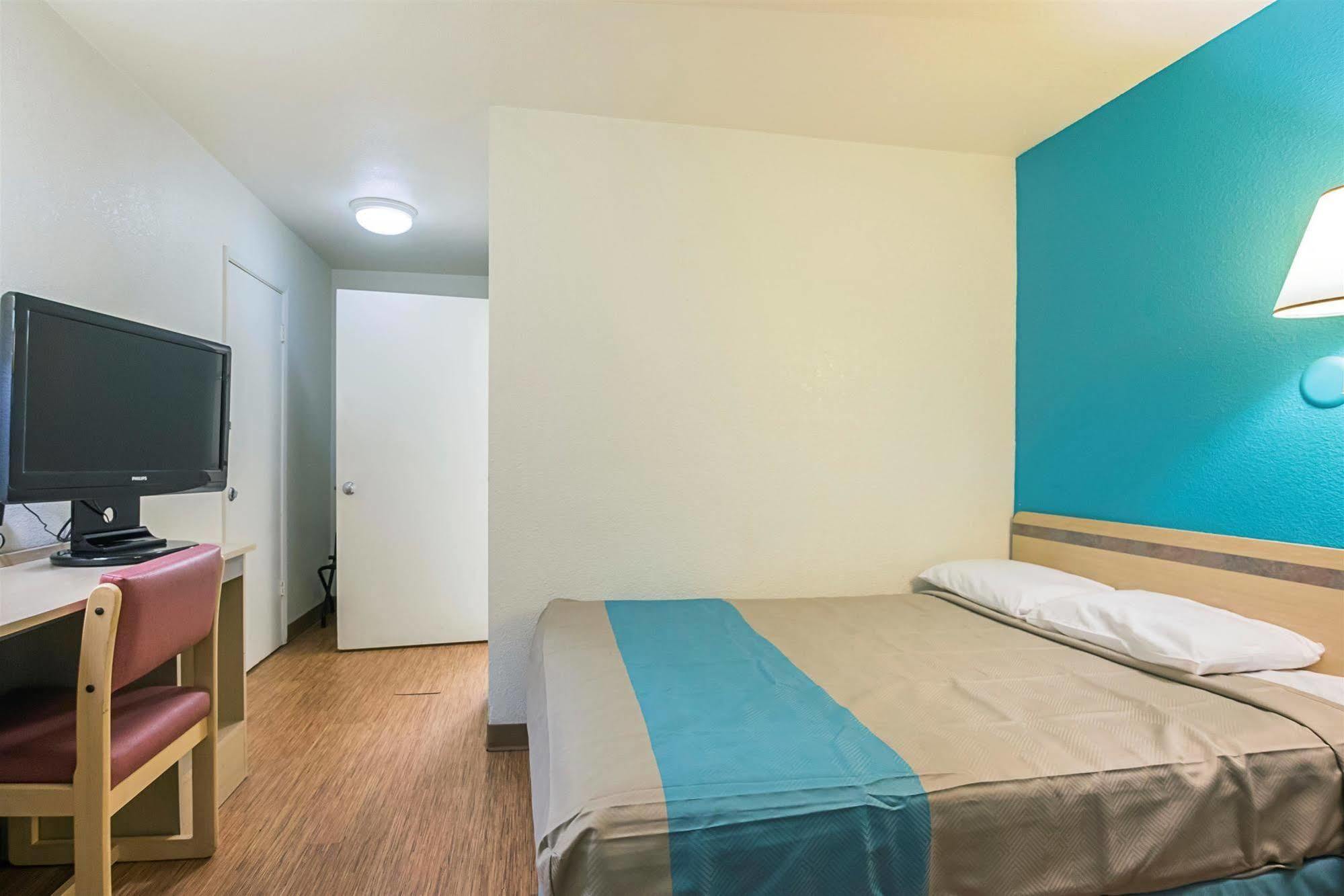 Motel 6-Rochester, Mn ภายนอก รูปภาพ