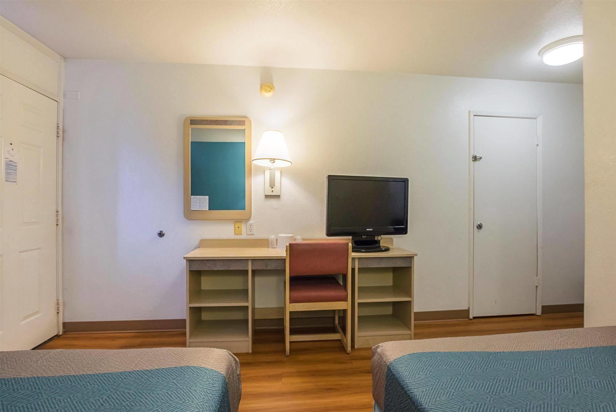 Motel 6-Rochester, Mn ภายนอก รูปภาพ