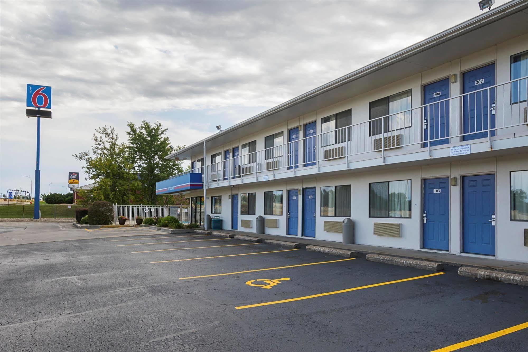 Motel 6-Rochester, Mn ภายนอก รูปภาพ