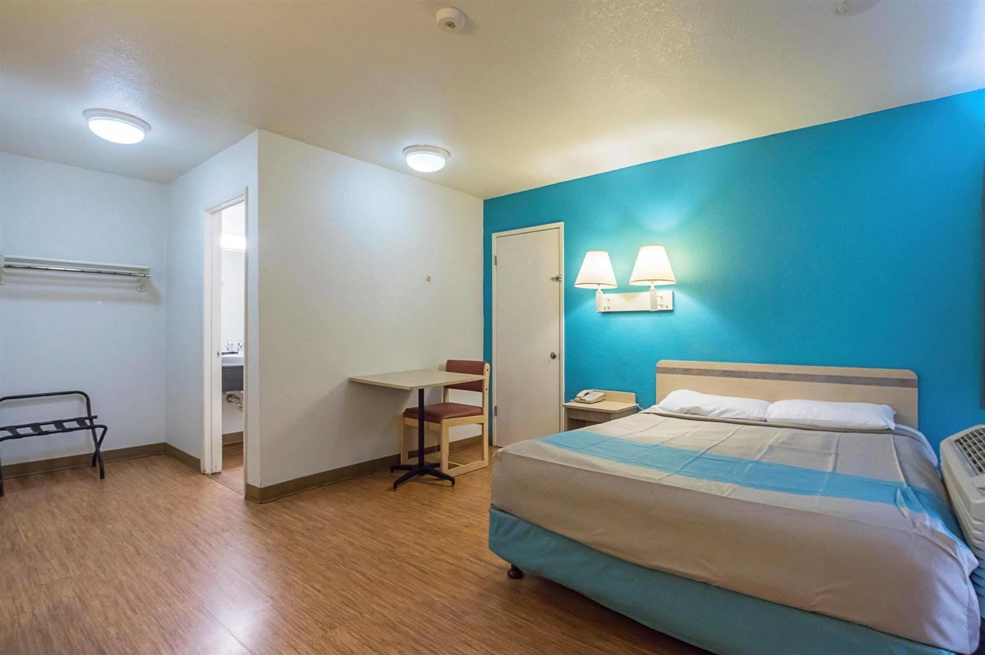 Motel 6-Rochester, Mn ภายนอก รูปภาพ